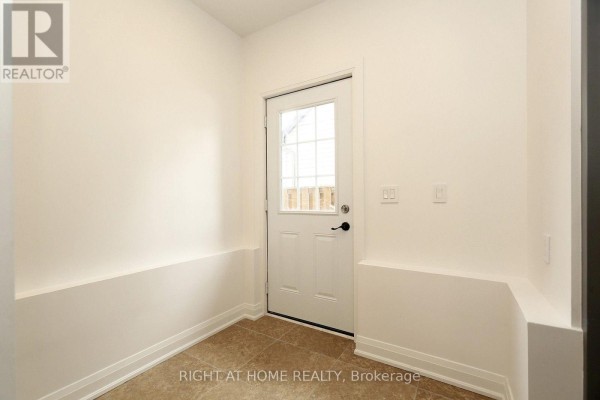 Kitchen - Bsmt - 35 Woodward Avenue, Brampton, ON L6V1K2 Photo 2