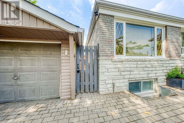 Bedroom - Bsmt - 36 Merryfield Drive, Toronto, ON M1P1J5 Photo 4