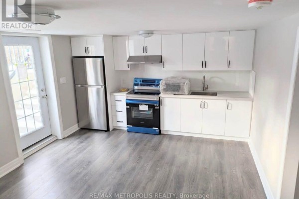Bsmt - 38 O'dell Court, Ajax, ON L1S2W7 Photo 4