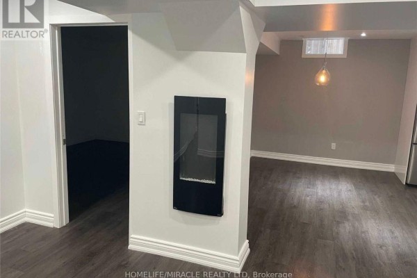 Bsmt - 38 Purdy Place, Clarington, ON L1C0V2 Photo 5