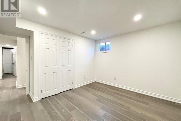 Den - Bsmt - 40 Brewsland Crescent, Markham, ON L3T7G7 Photo 5