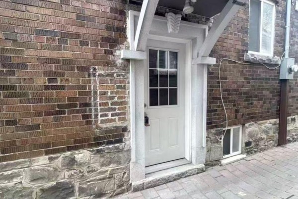 Living room - Bsmt - 40 Rusholme Drive, Toronto, ON M6J3J9 Photo 2