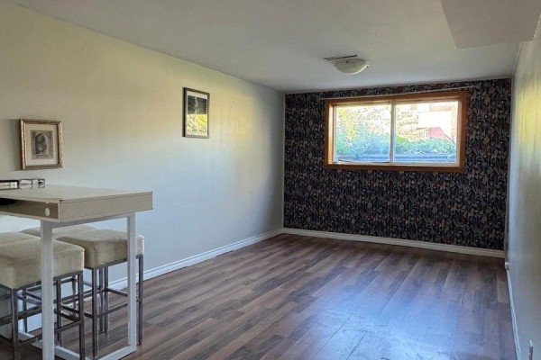 Bsmt - 41 Stoneton Drive, Toronto, ON M1H2P6 Photo 5