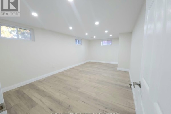 Bedroom 2 - Bsmt - 43 Patterson Avenue, Brantford, ON N3S6X1 Photo 5