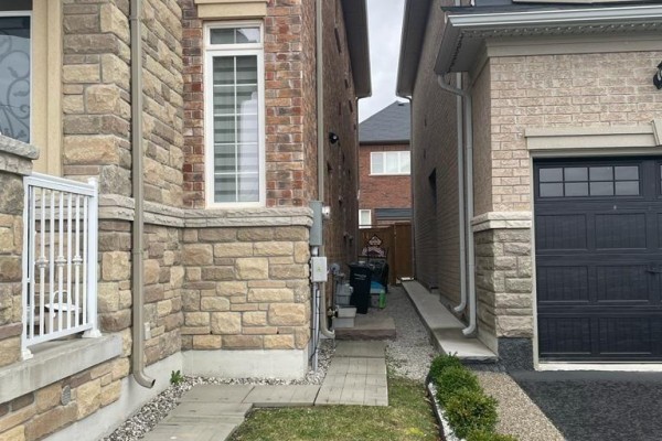 Bsmt - 472 Brisdale Drive, Brampton, ON L7A4J4 Photo 2