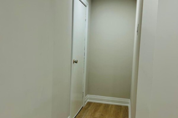 Bedroom - Bsmt - 49 Edinburgh Road, Kitchener, ON N2B1M4 Photo 4