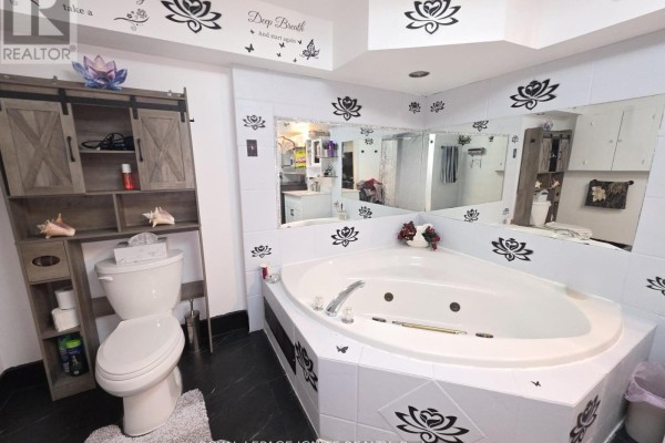 Kitchen - Bsmt - 54 Harley Drive, Ajax, ON L1S5X4 Photo 5