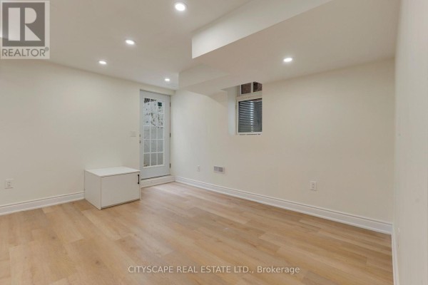Bsmt - 5623 Longboat Avenue, Mississauga, ON L5M7E5 Photo 5