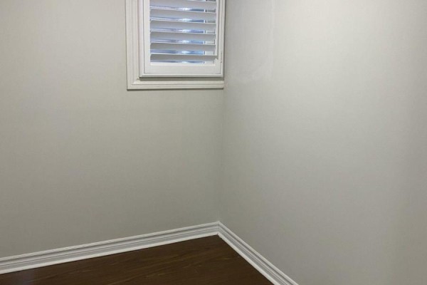 Bedroom 2 - Bsmt - 5663 Whitehorn Avenue, Mississauga, ON L5V2H1 Photo 4