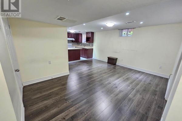 Primary Bedroom - #bsmt - 576 Sewells Road, Toronto, ON M1B5E7 Photo 3