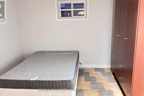 Bsmt - 59 Newton Drive, Toronto, ON M2M2M8 Photo 5