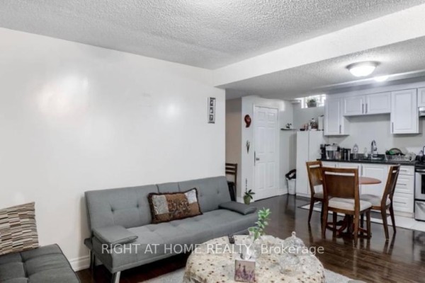 Bsmt - 5967 Leeside Crescent, Mississauga, ON L5M5L9 Photo 3