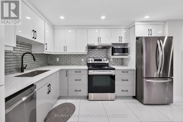 Bsmt - 6 Madoc Drive, Brampton, ON L6V1Z9 Photo 3