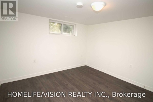 Bsmt - 61 Lewiston Road, Toronto, ON M1P1X8 Photo 5