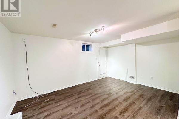 Bsmt - 62 Beaver Avenue, Toronto, ON M6H2G1 Photo 5