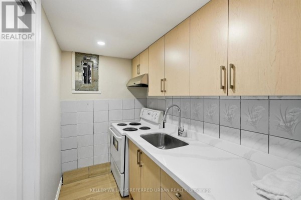 Bsmt - 63 Keyworth Trail, Toronto, ON M1S2V2 Photo 5