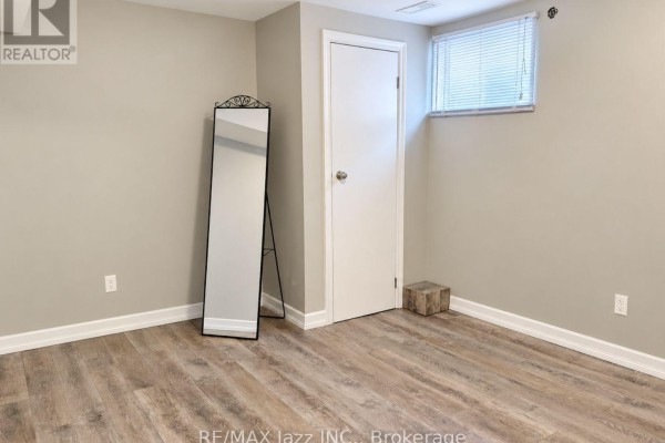 Bsmt - 661 Taylor Avenue, Oshawa, ON L1H2E9 Photo 5