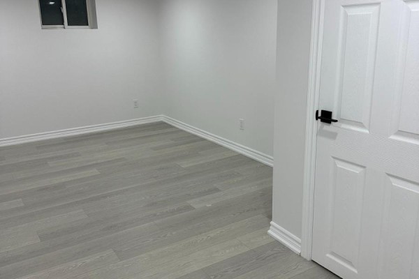 Kitchen - Bsmt - 68 Cree Avenue, Toronto, ON M1M1Z6 Photo 2