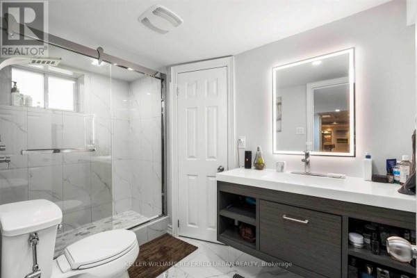 Bsmt - 68 Kitchener Road, Toronto, ON M1E2X5 Photo 3