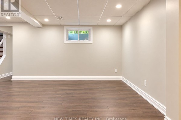Primary Bedroom - Bsmt - 70 Apple Gate Crescent, Toronto, ON M2H2R4 Photo 3