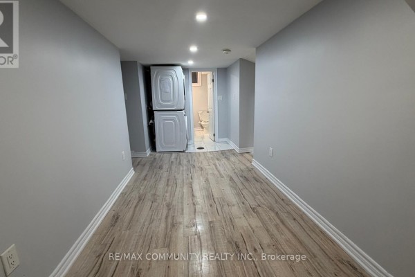 Bedroom 3 - Bsmt - 70 Brantwood Drive, Toronto, ON M1H2G6 Photo 5