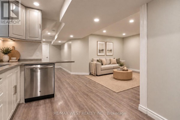 Primary Bedroom - Bsmt - 70 Breeze Drive, Bradford West Gwillimbury, ON L3Z3A5 Photo 4