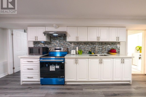 Bsmt - 71 Cherry Blossom Crescent, Clarington, ON L1E1G6 Photo 5