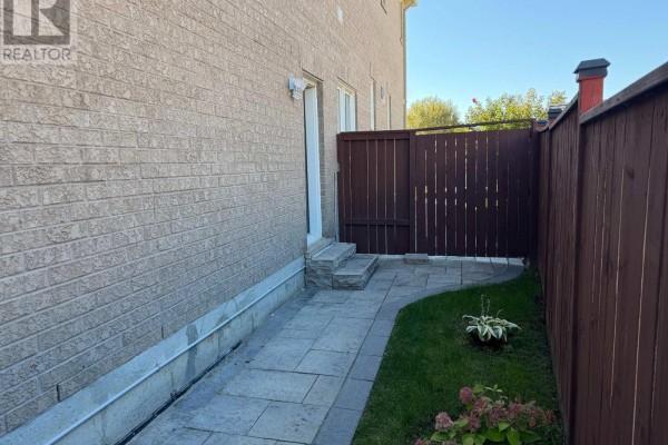 Bsmt - 7330 Saint Barbara Boulevard, Mississauga, ON L5W0C3 Photo 3
