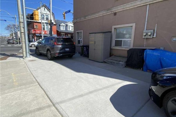 Bedroom - Bsmt - 746 Lansdowne Avenue, Toronto, ON M6H3Y8 Photo 4