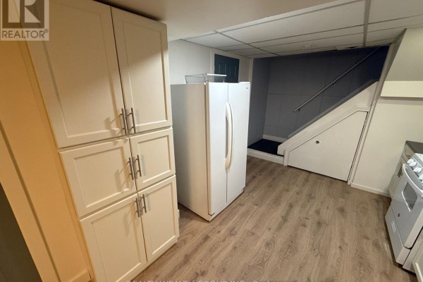 Bsmt - 82 Elvaston Drive, Toronto, ON M4A1N6 Photo 4