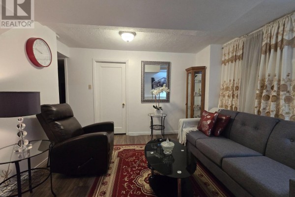 Bsmt - 9 Shademaster Court, Toronto, ON M1B1Y5 Photo 4