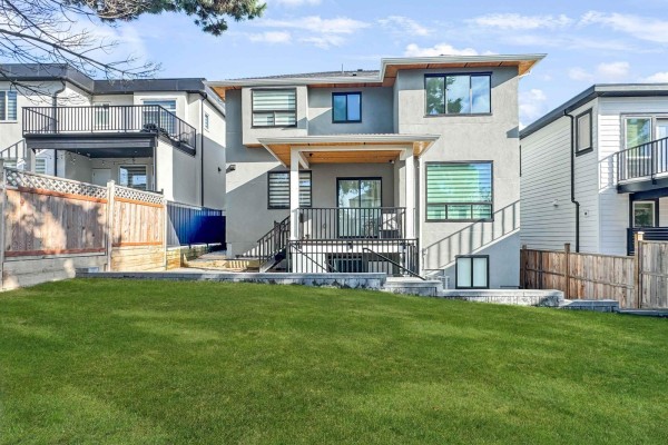 Bsmt 1695 167th Street, Surrey, BC, photo 2