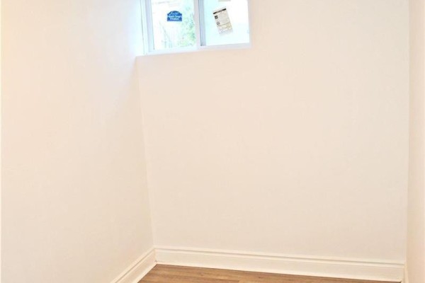 Bsmt Studio Space - 985 Victoria Park Avenue, Toronto, ON M4B2J4 Photo 5