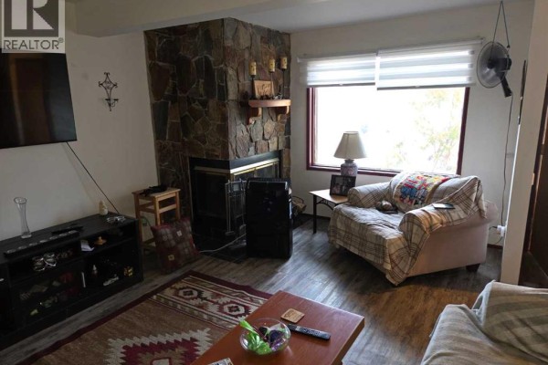 Bedroom - C, 3 Grant Street, Red Deer, AB T4P3A4 Photo 4