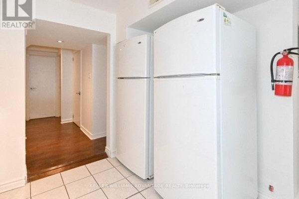 Dining room - C, Main - 236 Highfield Road, Toronto, ON M4L2V5 Photo 4