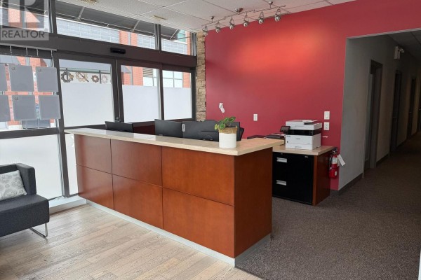 C-14 - 125 Lakeshore Road E, Mississauga, ON L5H1A8 Photo 4