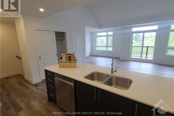 Primary Bedroom - C - 390 Rolling Meadows Crescent, Ottawa, ON K1W0A7 Photo 4