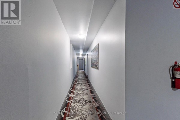 C - 575 Pape Avenue, Toronto, ON M4K3R5 Photo 3
