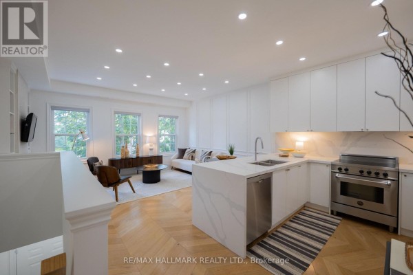 Kitchen - C - 74 Coxwell Avenue, Toronto, ON M4L3A7 Photo 3