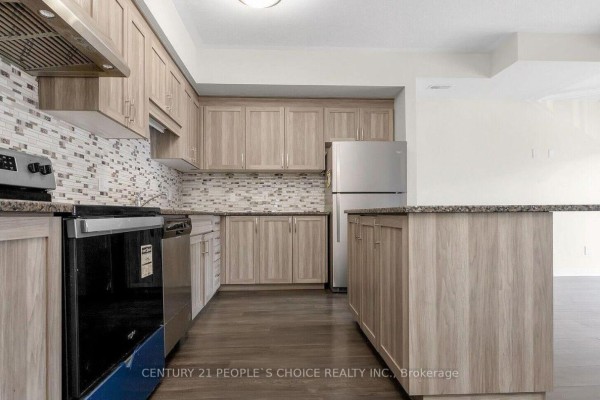 C 43 - 25 Isherwood Avenue, Cambridge, ON N1R0E2 Photo 5