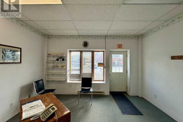 C2 - 206 Perry Street, Clearview, ON L0M1S0 Photo 4