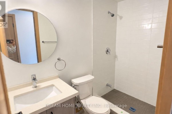Bathroom - C2-203 - 3427 Sheppard Avenue E, Toronto, ON M1T0C5 Photo 3