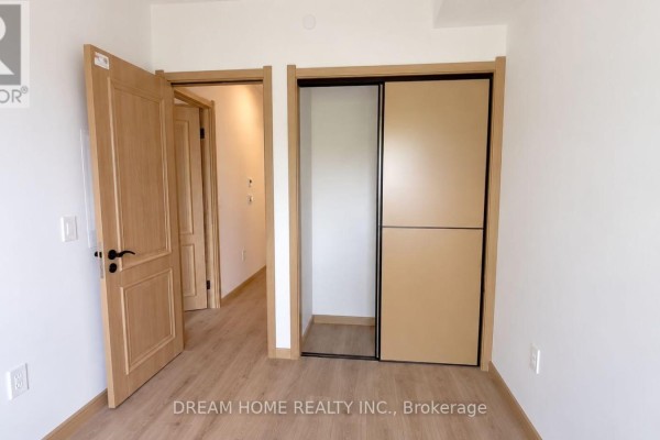 Laundry room - C2-203 - 3427 Sheppard Avenue E, Toronto, ON M1T0C5 Photo 5