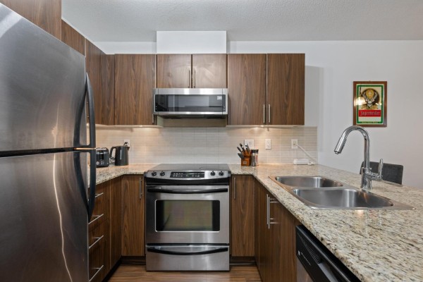 C207 8929 202 Street, Langley, BC V1M0B4 Photo 5