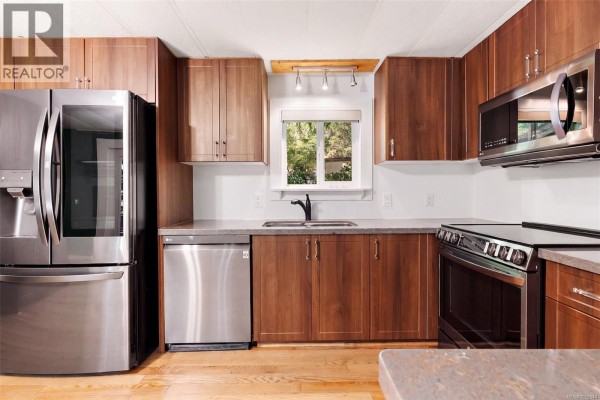 Primary Bedroom - C24 920 Whittaker Rd, Malahat, BC V0R2L0 Photo 5