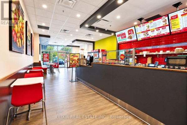 C410 - 80 Dundas Street E, Hamilton, ON L0R2H2 Photo 3