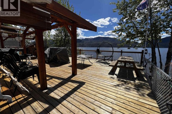 Kitchen - Cabin 5 153 Birch Bay Resort Road, Fraser Lake, BC V0J1S0 Photo 5