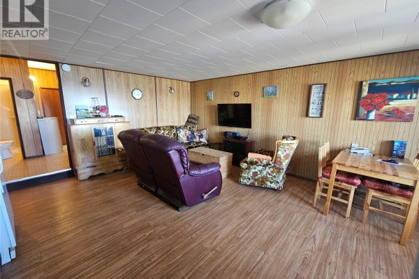 Kitchen/Dining room - Cabin 61 Clear Water Lake, Lacadena Rm No  228, SK S0L1T0 Photo 2