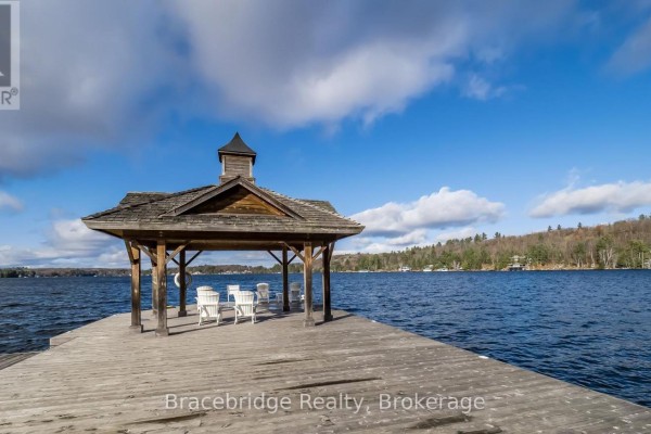 Carling 4 W9 - 3876 Muskoka Rd 118 Highway W, Muskoka Lakes, ON P0B1J0 Photo 2