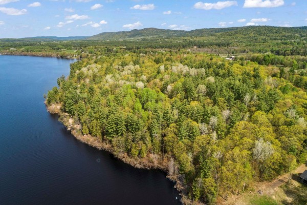 Ch. Chenal-de-la-culbute, Waltham, QC J0X3H0 Photo 5